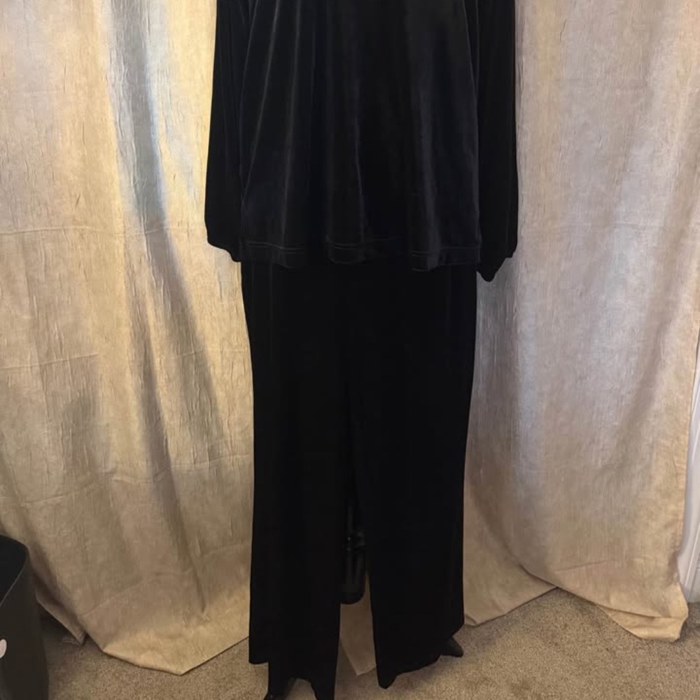 Belle by Kim Gravel Black Velvet Pants